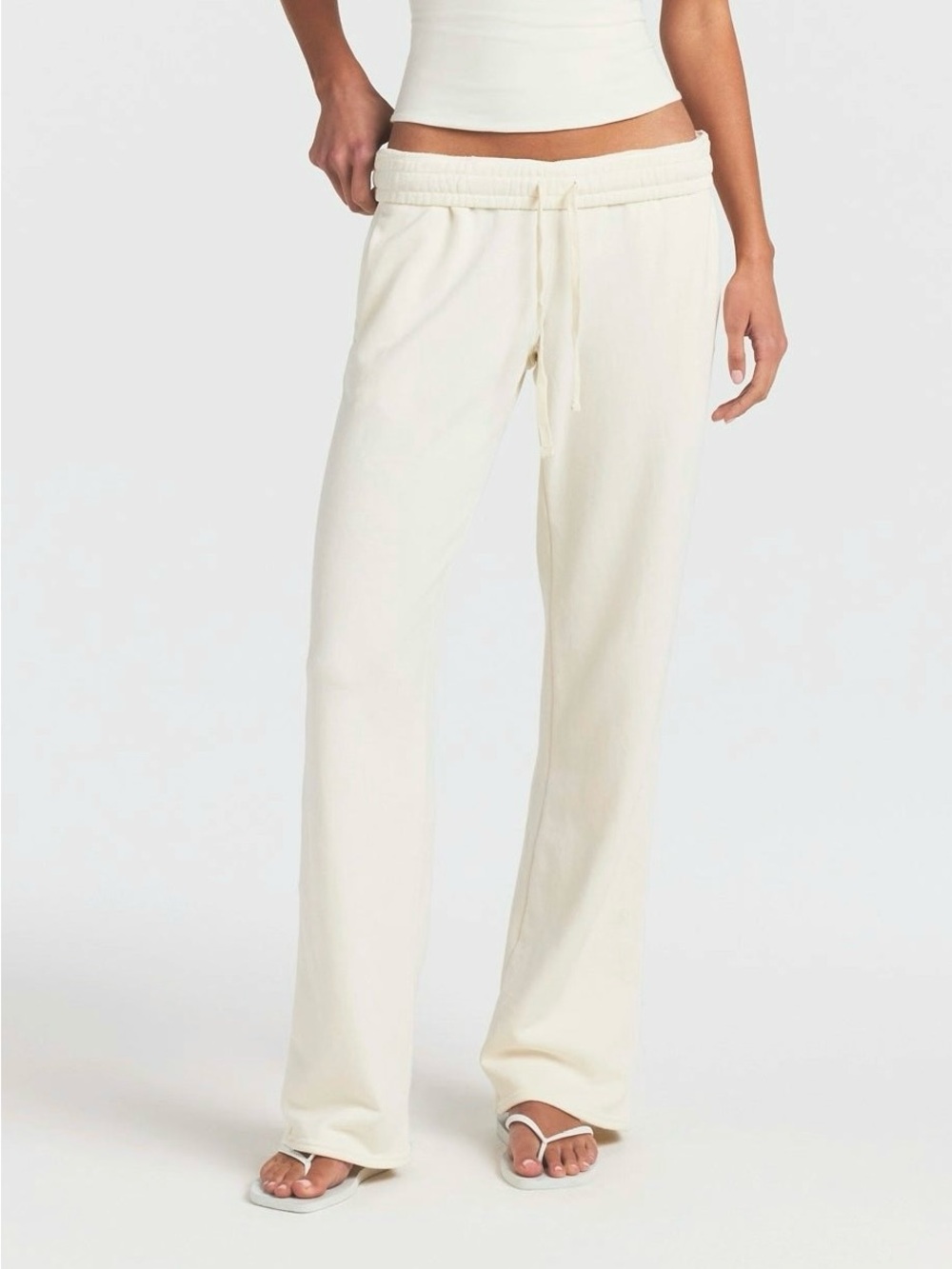 Skims French terry low rise straight leg pant color ecru  size XS